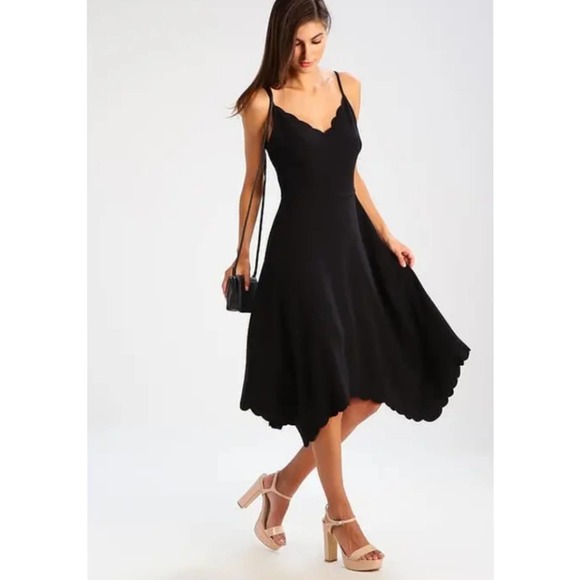 Ted Baker London Simbah Scallop Asymmetric Hem Strappy Black Midi Dress Size 4 - Picture 2 of 10